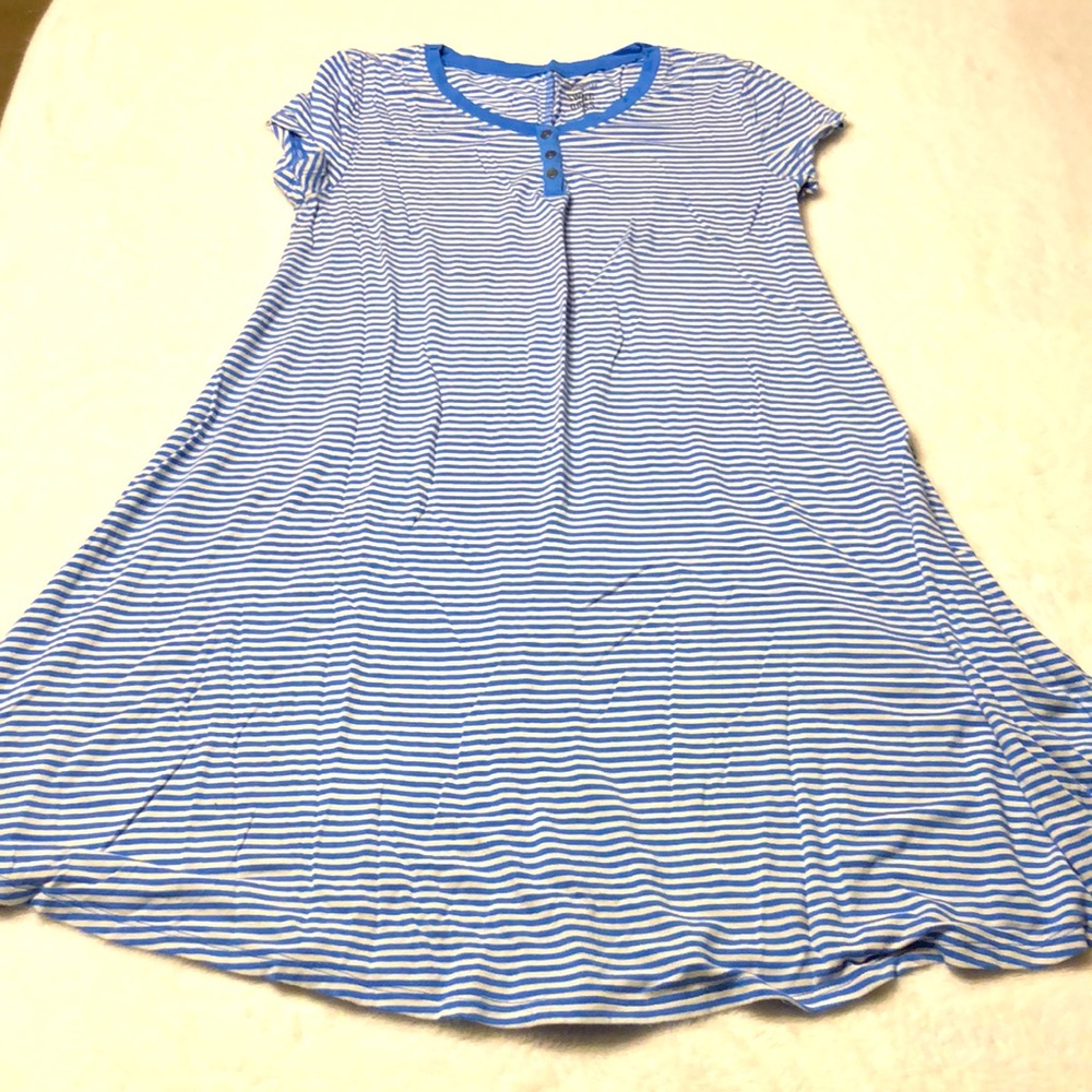⚡️5 For $15⚡️ SO swing dress